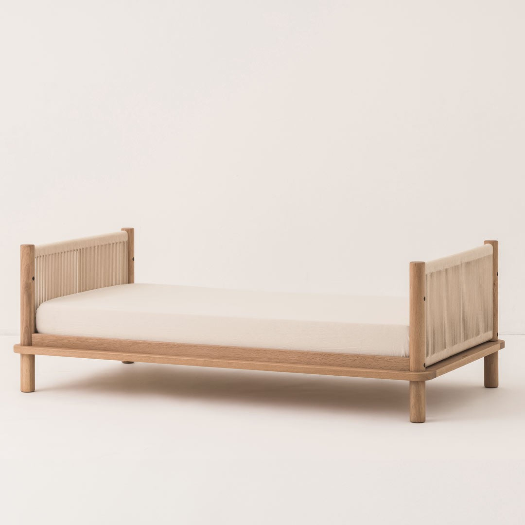 cama-junior--latitude-19274