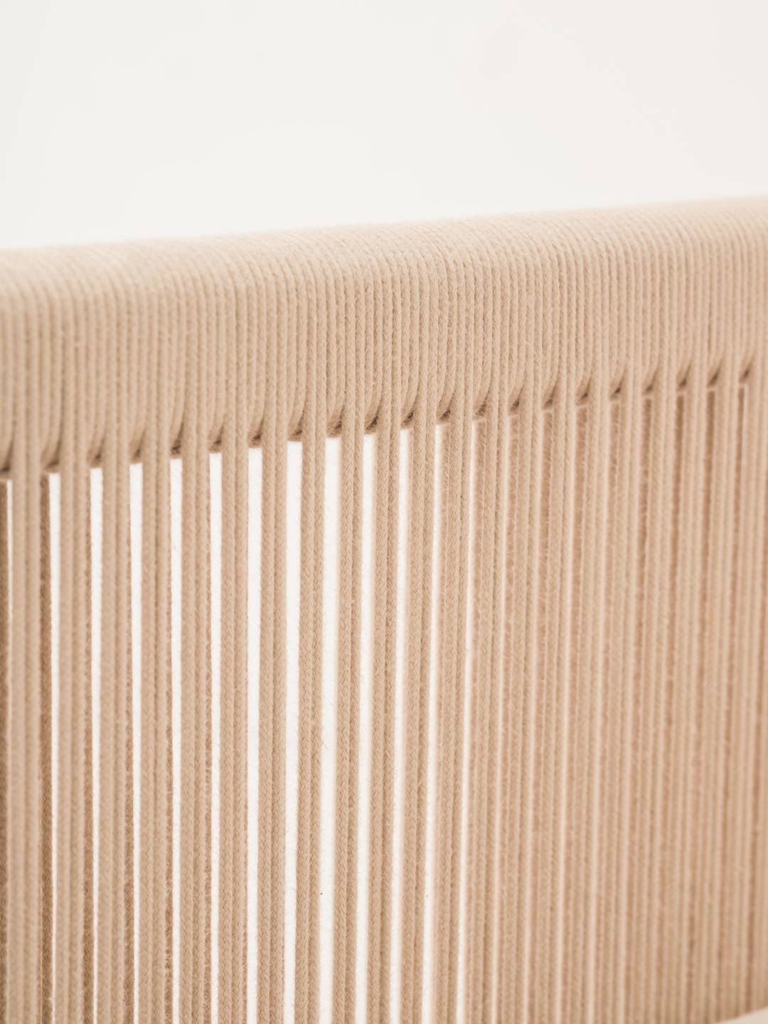 Cama Junior | Latitude