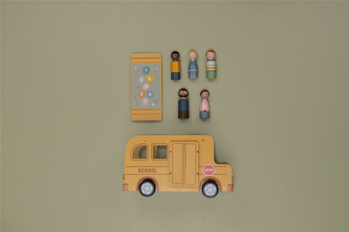 Bus escolar de madera
