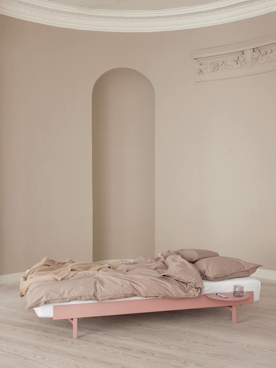 Cama | 90