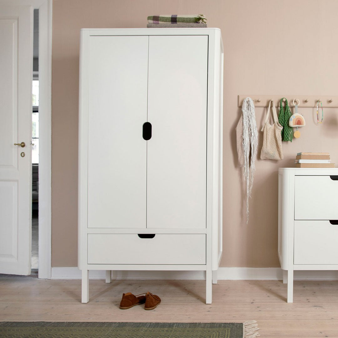 2-door wardrobe | white