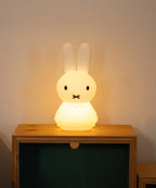 Lámpara Miffy | Shines