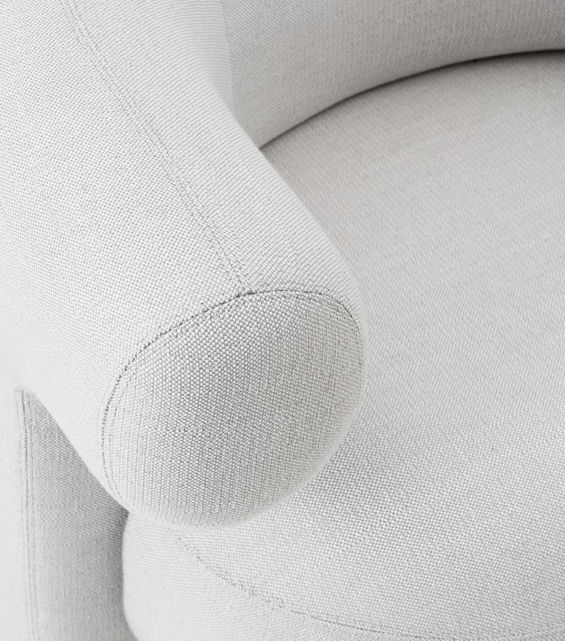 Silla Lounge Exterior | Burra