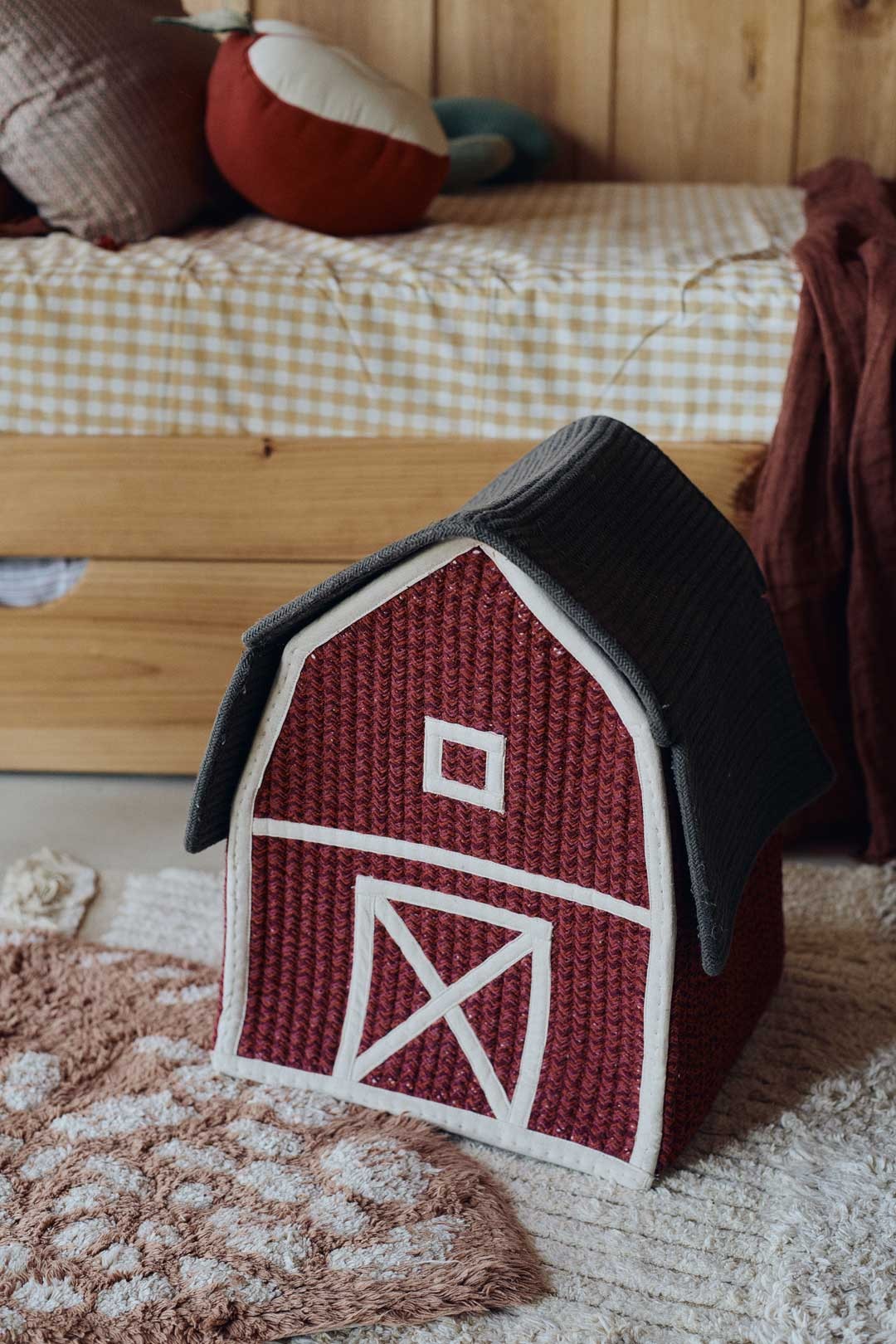 Cesta | Farm House