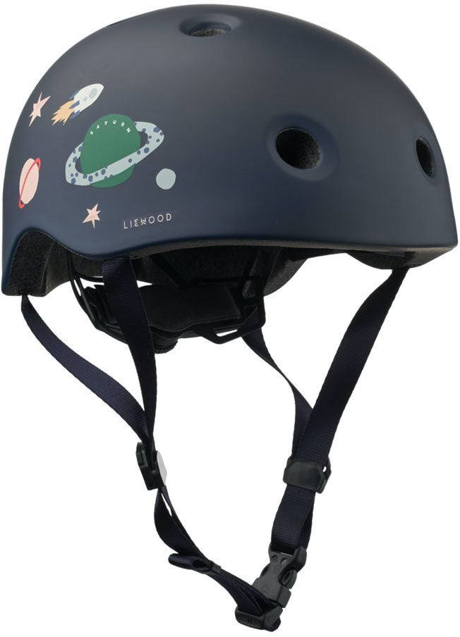 casco--hilary-20124