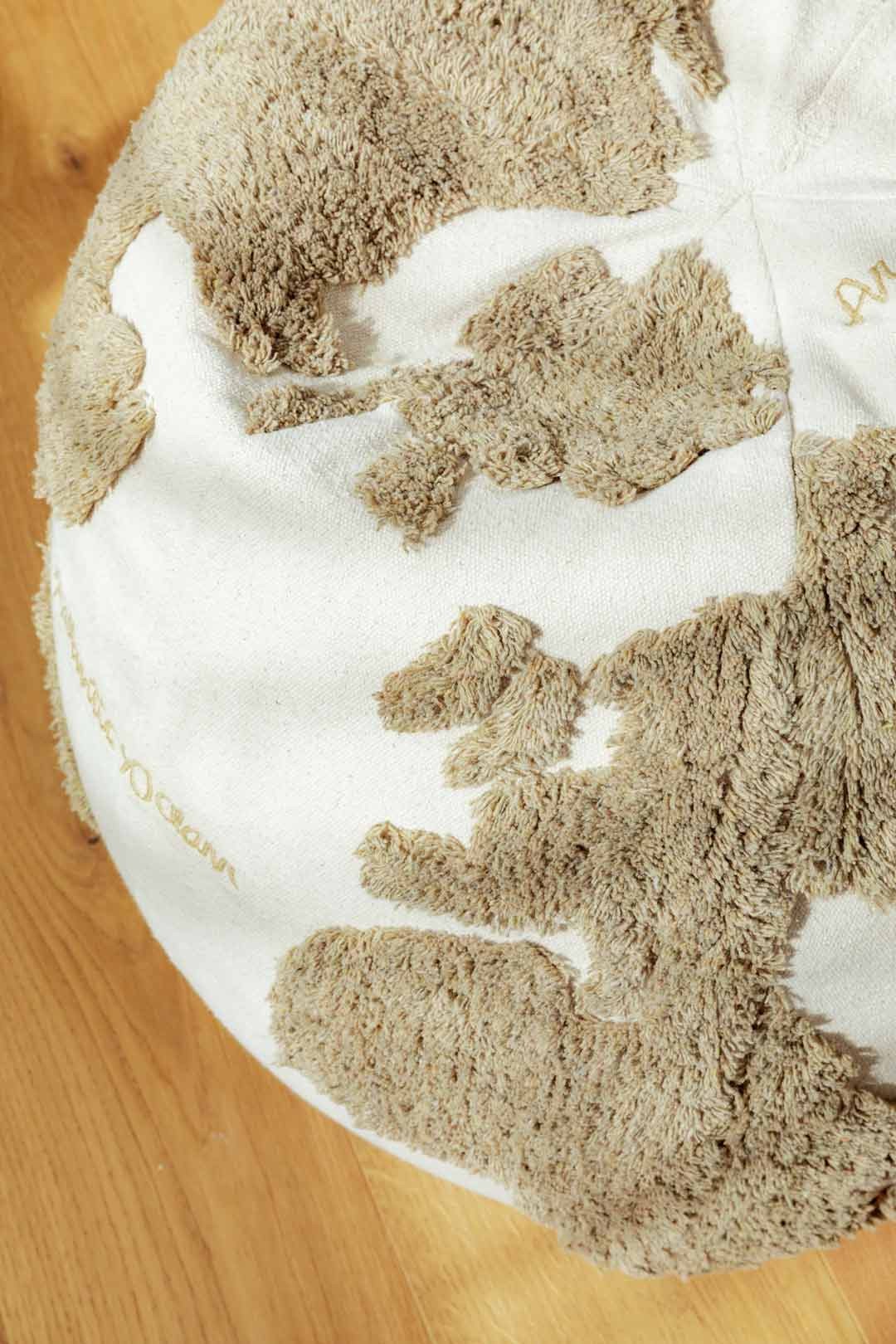 Puff | World Map Rugcycled