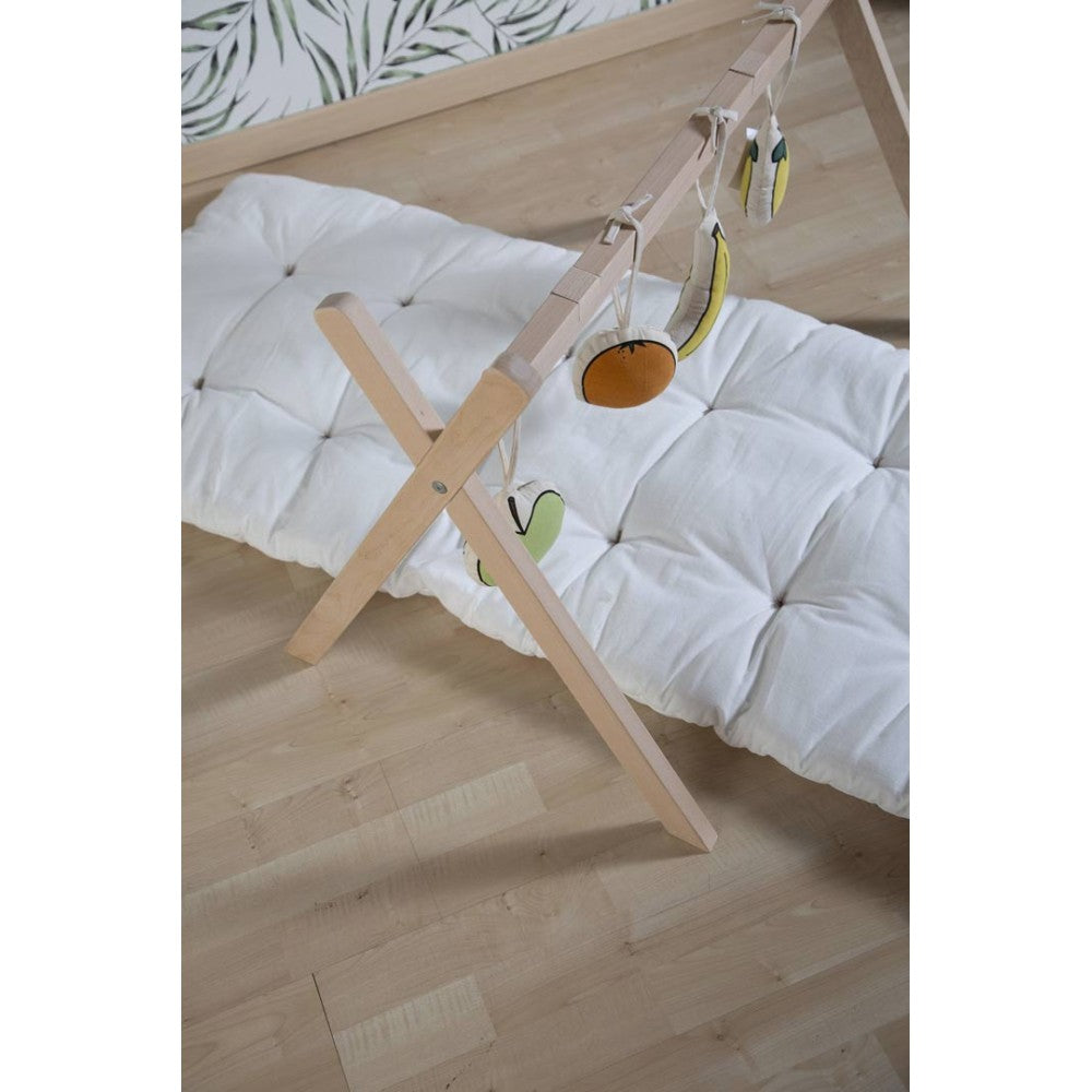 Stand for moses basket +Baby Gym Tipi