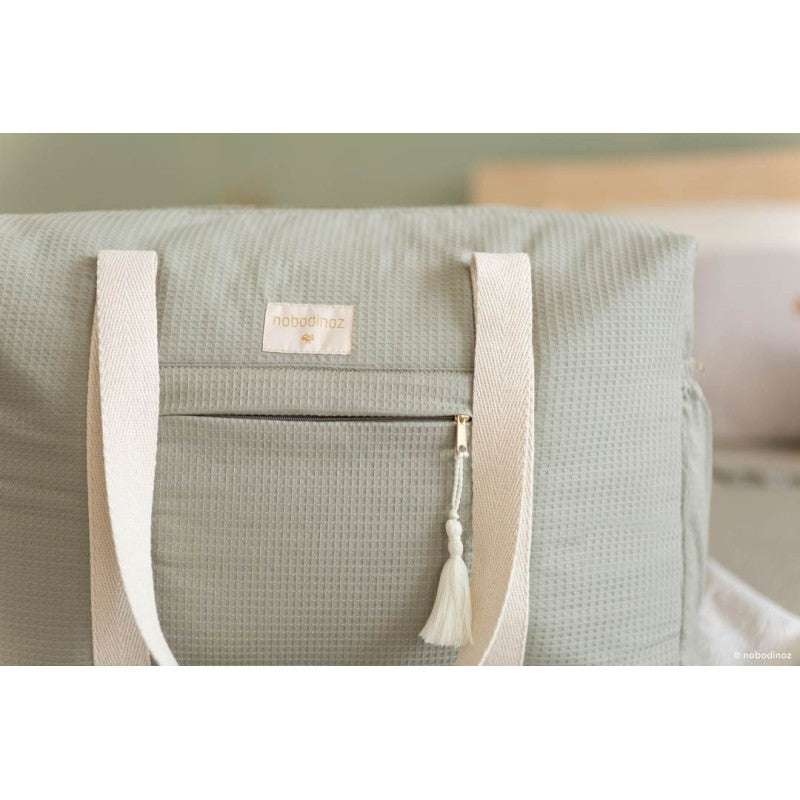 Opera waterproof Maternity Bag Laurel Green Nobodinoz