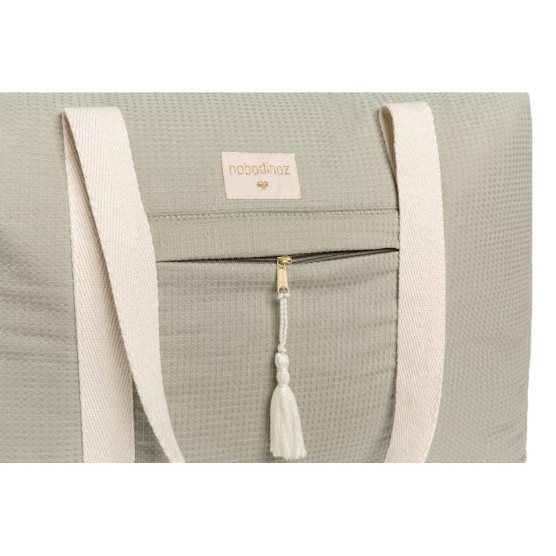 Opera waterproof Maternity Bag Laurel Green Nobodinoz